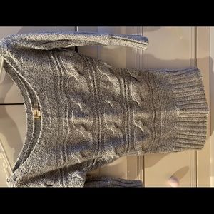 Off the shoulder quarter sleeve sweater